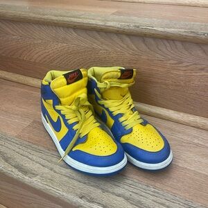 Nike Air Jordan 1 Mid GS “Laney” Blue Yellow Size 3Y (W 4.5)